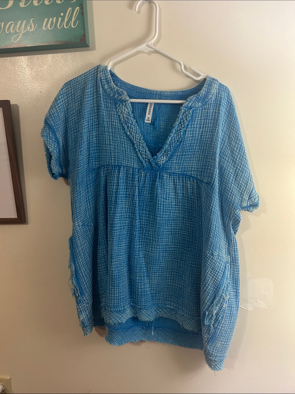 Relaxed Textured V-Neck Tunic in Sky Blue